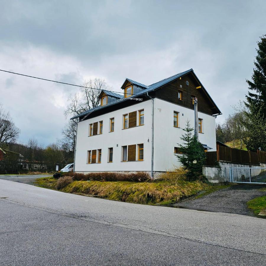Apartman Na Sjezdovce Sedloňov Exteriér fotografie